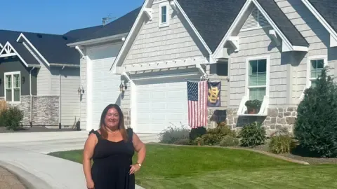 Might a American Interest Rate Cut Stimulate the Housing Sector?
